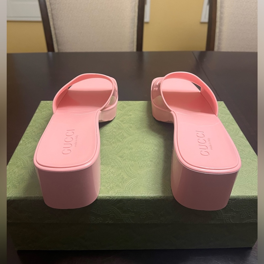 New Gucci High Heel Pink Rubber Logo Slide Sandals Size 38 / US 8 - Picture 13 of 16